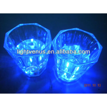 Romantic illuminated Liquid active LED vodka glass